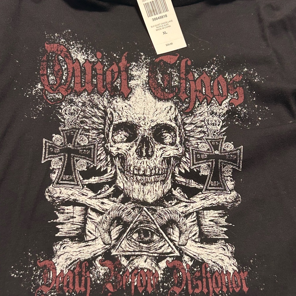 Hot Topic Black and Red Graphic Women's Blouse